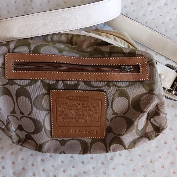 Vintage / Rare Coach Nylon Beige Handbag White Leather Handle Shoulder Bag - Picture 8 of 14